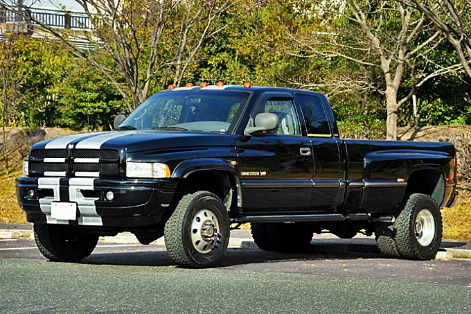 1997 ダッジラム 3500 Dodge Ram 3500 Dually アメ車と逆輸入車の総合情報サイト アメ車ワールド Amesha World