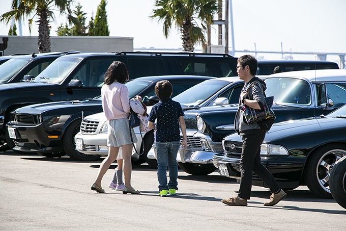 アメ車オーナー撮影会&スワップミートが名古屋港で開催!