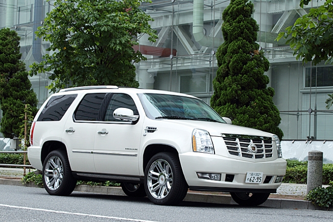 キャデラック エスカレード (CADILLAC ESCALADE) vol.1 | アメ車と逆輸入車の総合情報サイト  アメ車ワールド｜Amesha-World