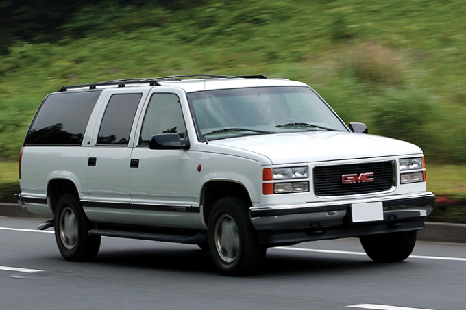 シボレー サバーバン vol.1(CHEVROLET SUBURBAN) | アメ車と逆輸入車の総合情報サイト アメ車ワールド｜Amesha-World