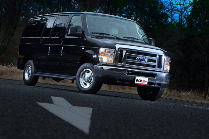 フォード E150 (FORD E150) | アメ車と逆輸入車の総合情報サイト アメ 