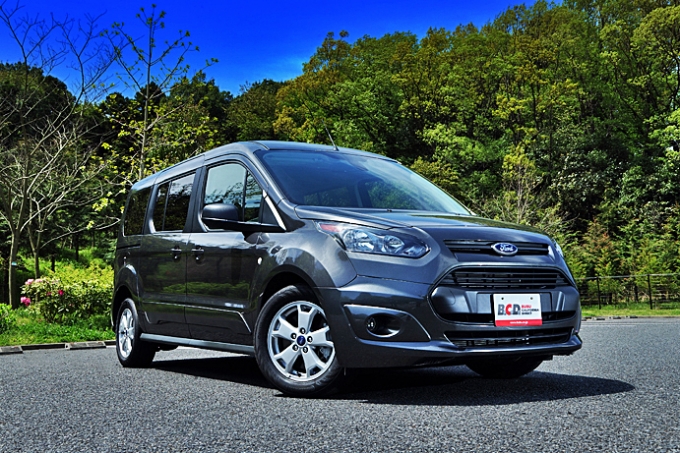 2015 フォード トランジット コネクトワゴン (FORD TRANSIT CONNECT WAGON) | アメ車と逆輸入車の総合情報サイト  アメ車ワールド｜Amesha-World