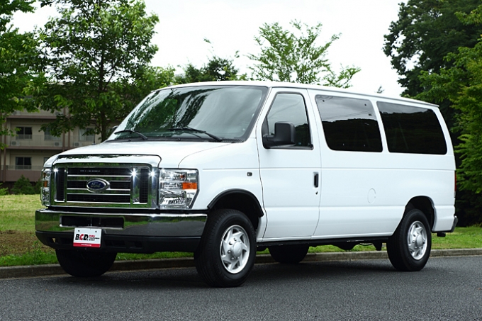 2014 フォード E150 (FORD E150) | アメ車と逆輸入車の総合情報サイト 