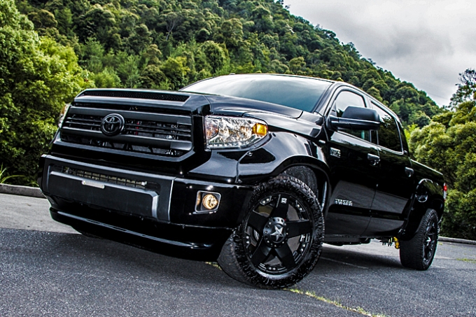 USDMスタイルトラックナッツtruck nuts8インチつや消し黒 | トラックナッツ 8インチ 8\" ブラック 8\" Orange Truck Nutz