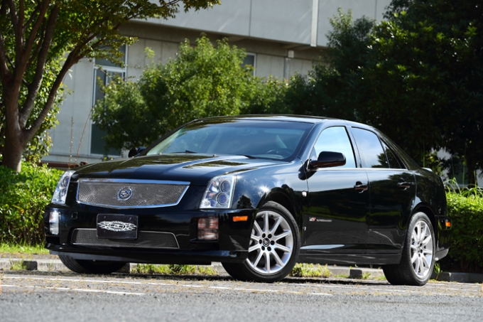 キャデラックSTS-V (CADILLAC STS-V) | アメ車と逆輸入車の総合