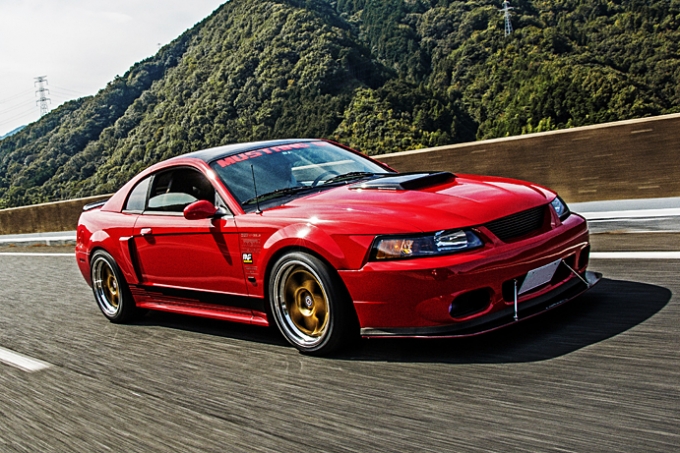 2002 フォードマスタング4.6GT改 (FORD MUSTANG 4.6GT SUPERCHARGER