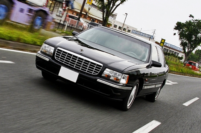 キャデラック コンコース (CADILLAC CONCOURS) | アメ車と逆輸入車の