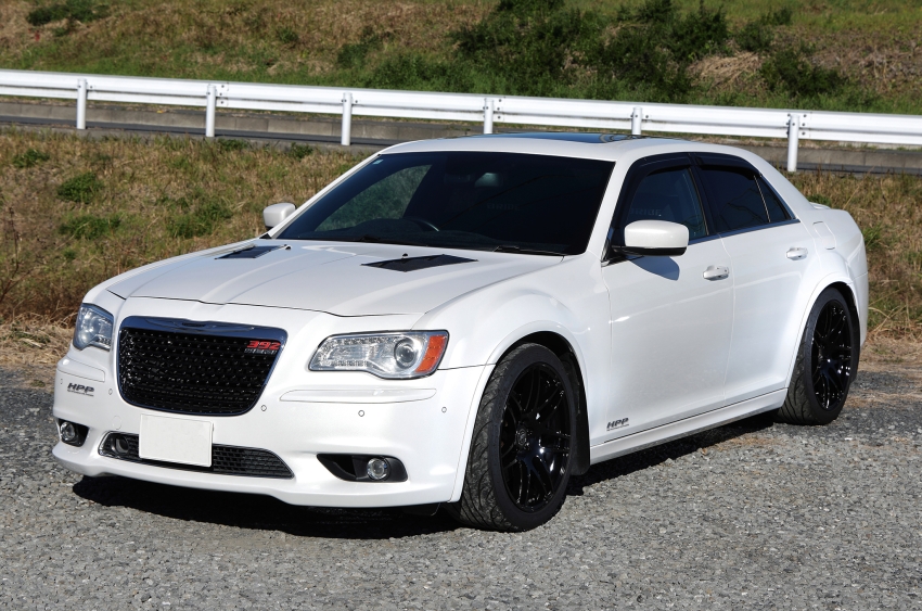 For sale クライスラー300 SRT8 | アメ車と逆輸入車の総合情報サイト
